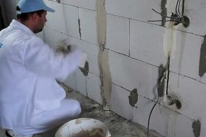 Как правильно штукатурить стены