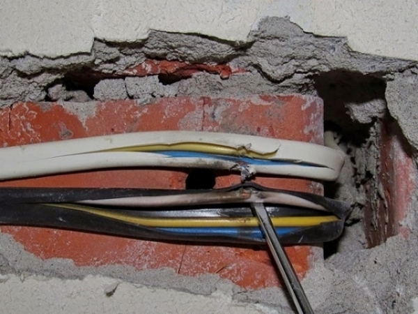Как найти обрыв провода в стене