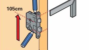 Как вставить замок в межкомнатную дверь