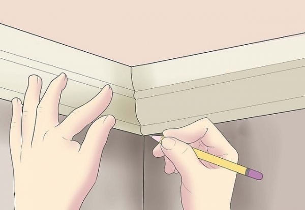 Как сделать угол потолочного плинтуса
